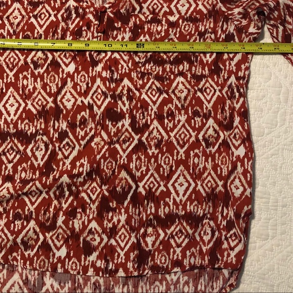 ⭐️ 4 for $20 ⭐️ Fun2Fun Ritten Henley Top - Picture 9 of 10